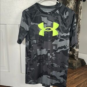 Under Armour Camouflage T-Shirt with Neon Logo